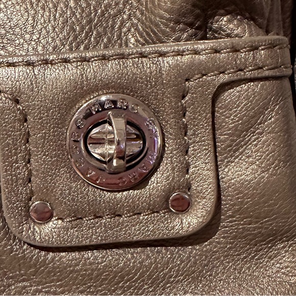 Vintage Marc by Marc Jacobs bronze hobo tote - Picture 6 of 14